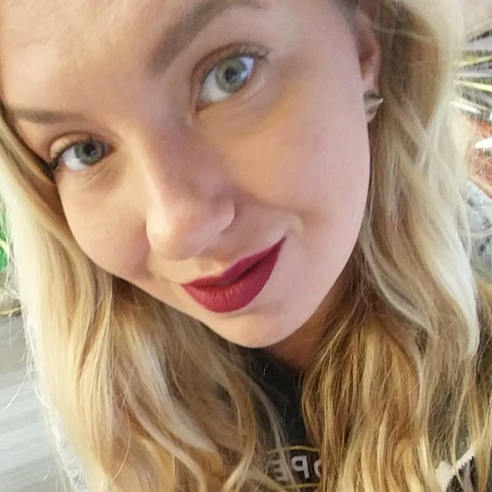 Meet your Posher, Chelsey